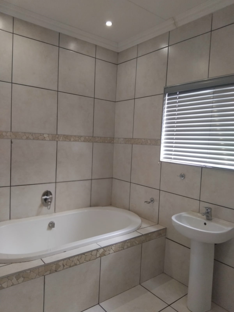 3 Bedroom Property for Sale in Kuruman Northern Cape